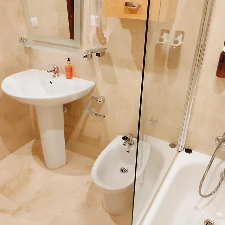 Appartement Homeyseville-penthouse Cathedral Tomas De Ibarra St 6 Pax, Parking Optional *